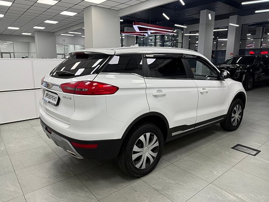 Geely Atlas Standard, 2020 года, пробег 164000 км
