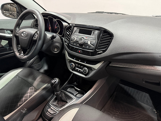 Lada (ВАЗ) Vesta, 2018 года, пробег 115000 км