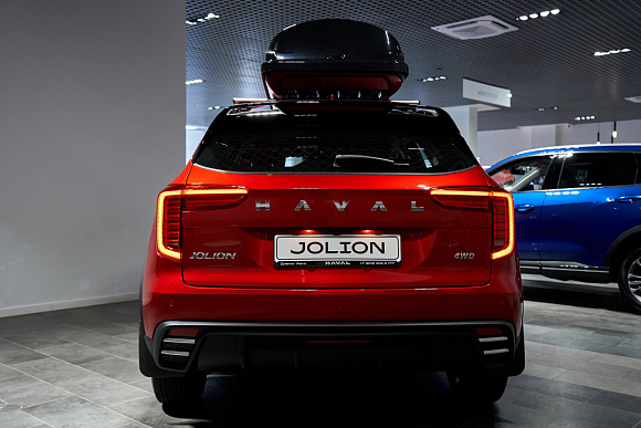 Haval Jolion Tech+, красный