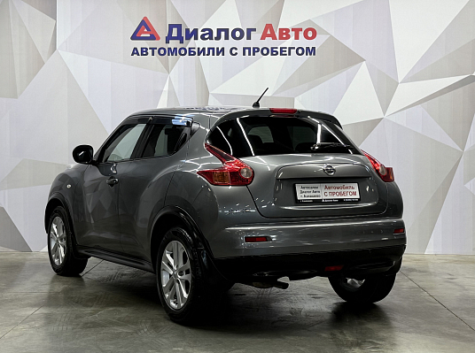 Nissan Juke SE+, 2012 года, пробег 139800 км