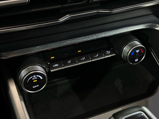 Geely Coolray Luxury, 2020 года, пробег 53000 км