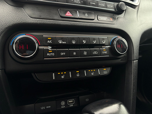 Kia Ceed Premium, 2019 года, пробег 63760 км