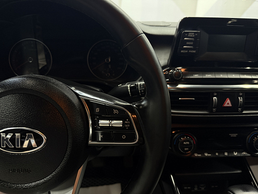 Kia Cerato Лига Европы, 2019 года, пробег 130824 км