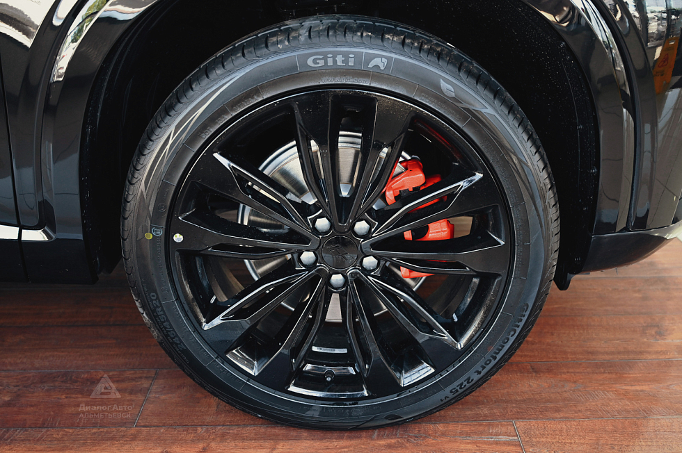 Knewstar 001 Luxury, черный