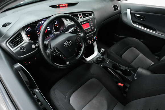 Kia Ceed Comfort, 2014 года, пробег 182652 км