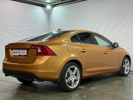 Volvo S60 Momentum, 2013 года, пробег 185117 км