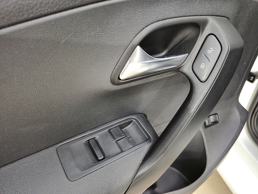 Volkswagen Polo Comfortline, 2019 года, пробег 91424 км