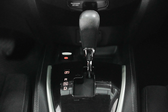 Nissan X-Trail SE+, 2015 года, пробег 174525 км