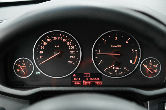 BMW X3, 2011 года, пробег 225000 км