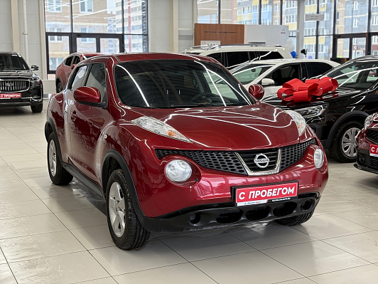 Nissan Juke XE, 2013 года, пробег 195000 км