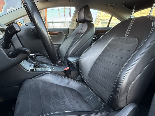 Volkswagen Passat CC, 2011 года, пробег 170207 км