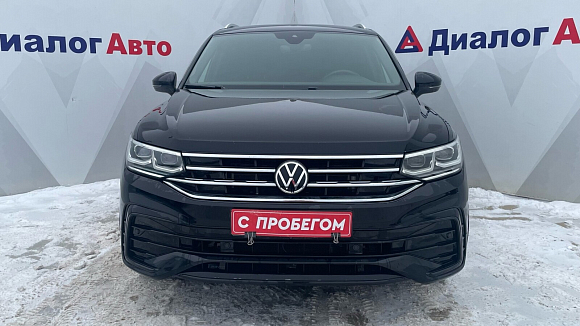 Volkswagen Tiguan R-Line, 2021 года, пробег 53843 км