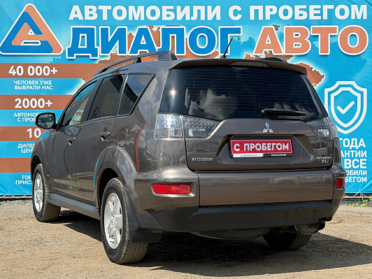 Mitsubishi Outlander Intense, 2010 года, пробег 252000 км
