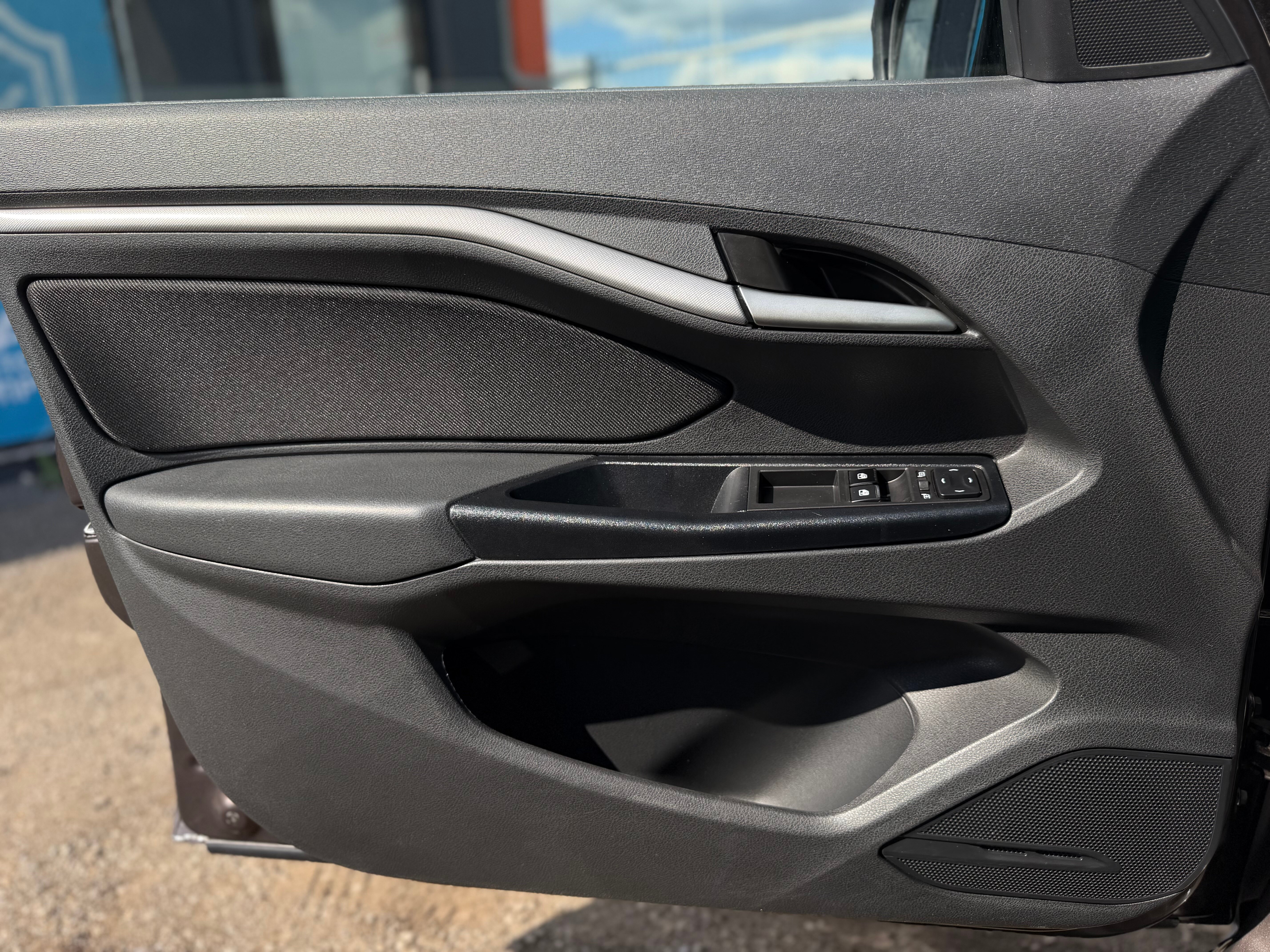 Lada (ВАЗ) Vesta Comfort, 2019 года, пробег 104000 км