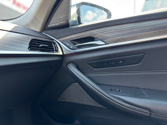 BMW 5 серии, 2019 года, пробег 148957 км