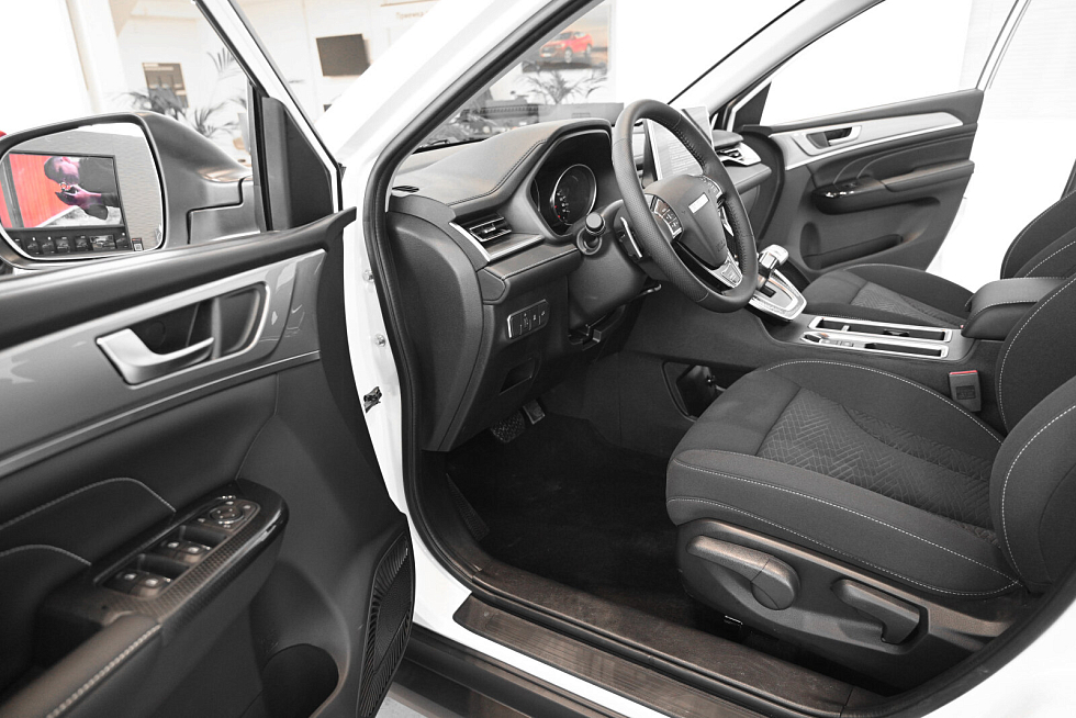 Haval M6 Family, белый