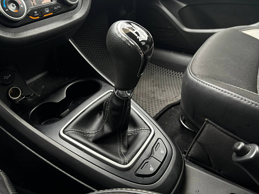 Lada (ВАЗ) Vesta Luxe Multimedia (2017-2019), 2020 года, пробег 91657 км