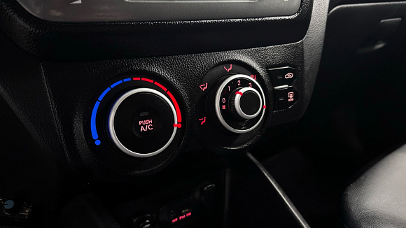 Kia Rio Luxe, 2013 года, пробег 170000 км