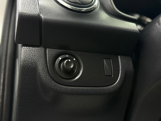 Renault Logan Privilege, 2017 года, пробег 108839 км