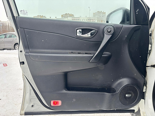 Renault Koleos Luxe Privilege, 2014 года, пробег 217483 км