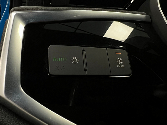 Audi Q3, 2019 года, пробег 115725 км