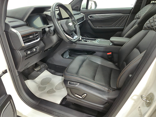 Geely Okavango Флагман, 2024 года, пробег 69548 км