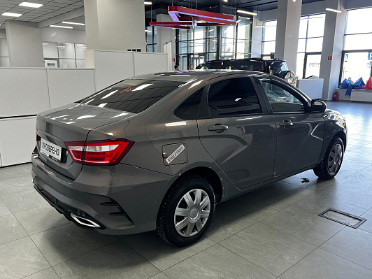 Lada (ВАЗ) Vesta Comfort, 2017 года, пробег 151205 км