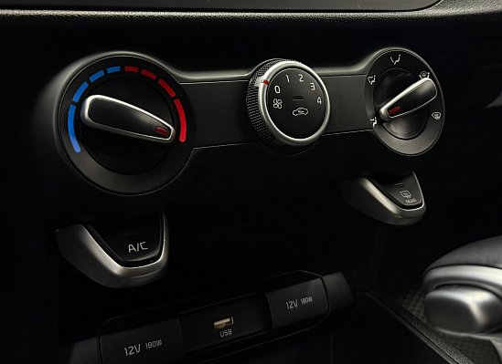 Kia Rio Comfort, 2021 года, пробег 59205 км