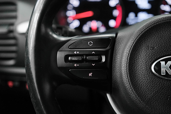 Kia Rio Comfort, 2018 года, пробег 65300 км