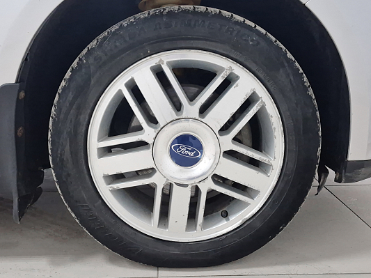 Ford Focus SYNC Edition, 2011 года, пробег 240456 км