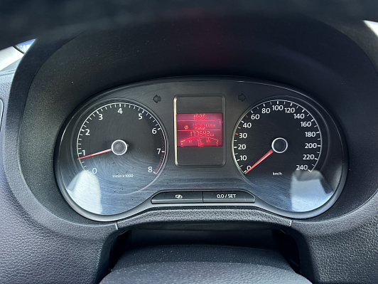 Volkswagen Polo Highline, 2013 года, пробег 177400 км