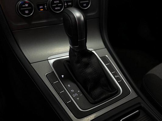 Volkswagen Golf Comfortline, 2014 года, пробег 144000 км