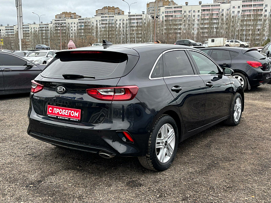 Kia Ceed Prestige, 2018 года, пробег 180268 км