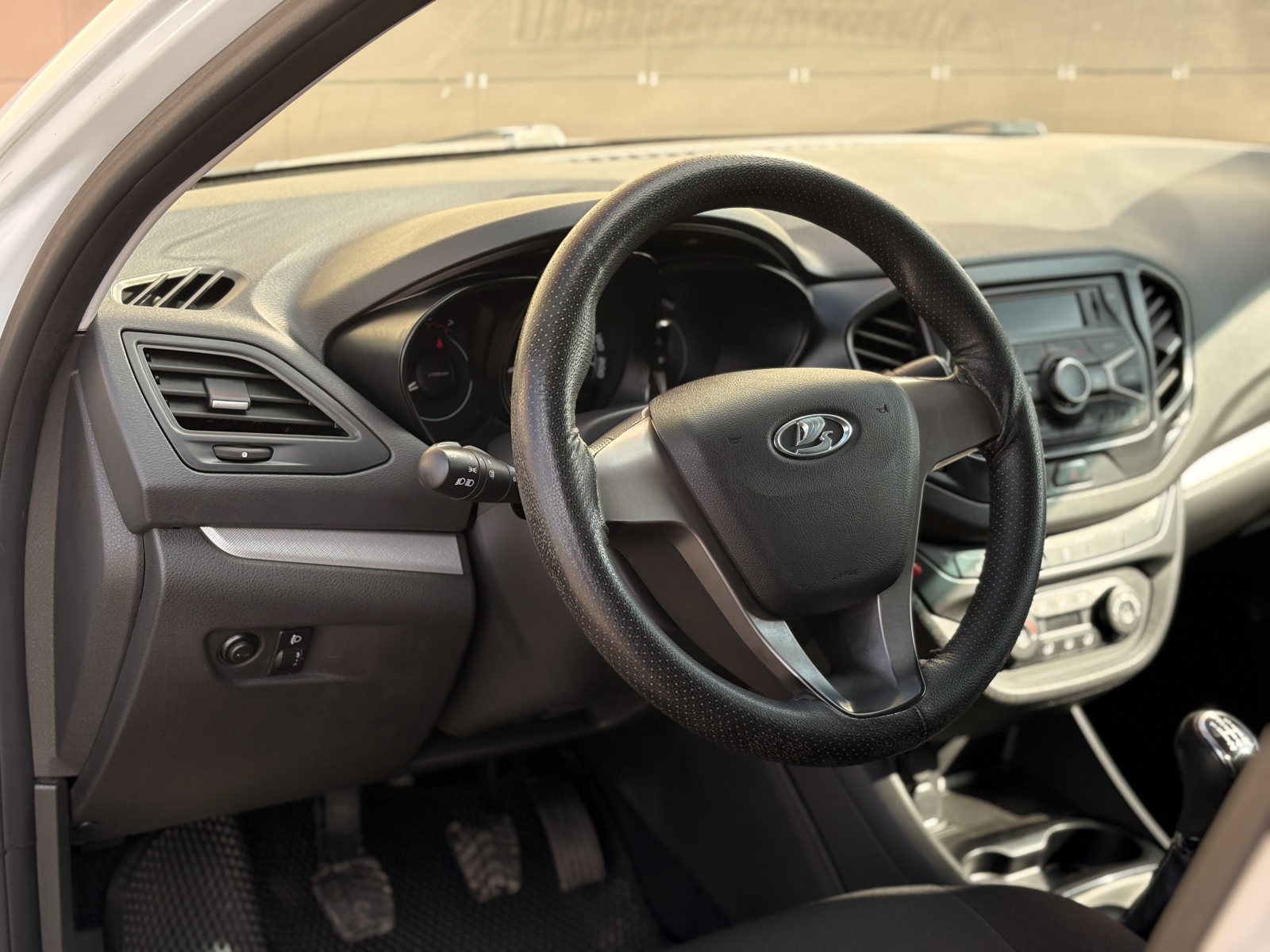 Lada (ВАЗ) Vesta Comfort Image, 2016 года, пробег 96474 км