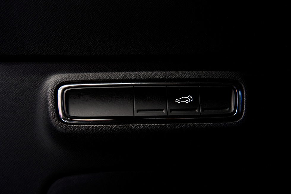 GAC M8 GX Premium, черный