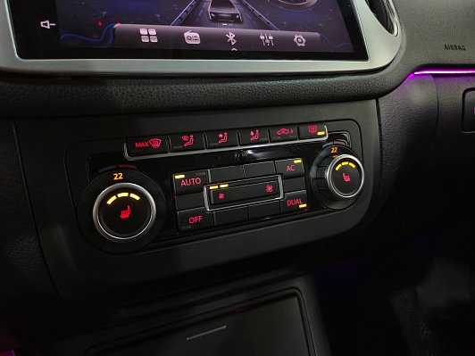 Volkswagen Tiguan Trend&Fun, 2010 года, пробег 219200 км