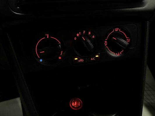 Volkswagen Polo Comfortline, 2014 года, пробег 92385 км