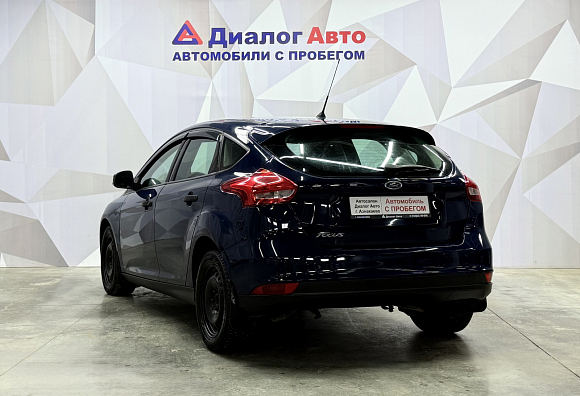 Ford Focus Ambiente, 2016 года, пробег 123461 км