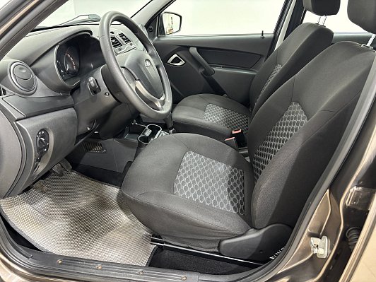 Lada (ВАЗ) Granta Classic, 2019 года, пробег 108737 км