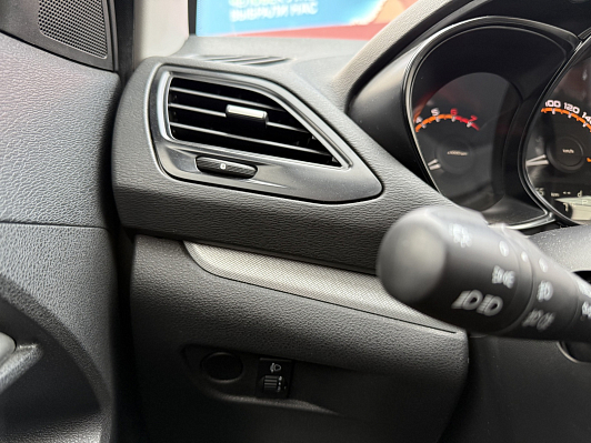 Lada (ВАЗ) Vesta Comfort Winter, 2020 года, пробег 75733 км