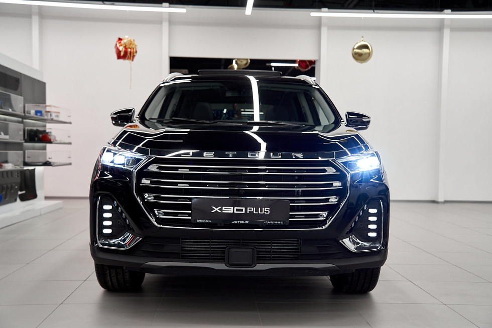 Jetour X90+ Премиум 7 мест, черный