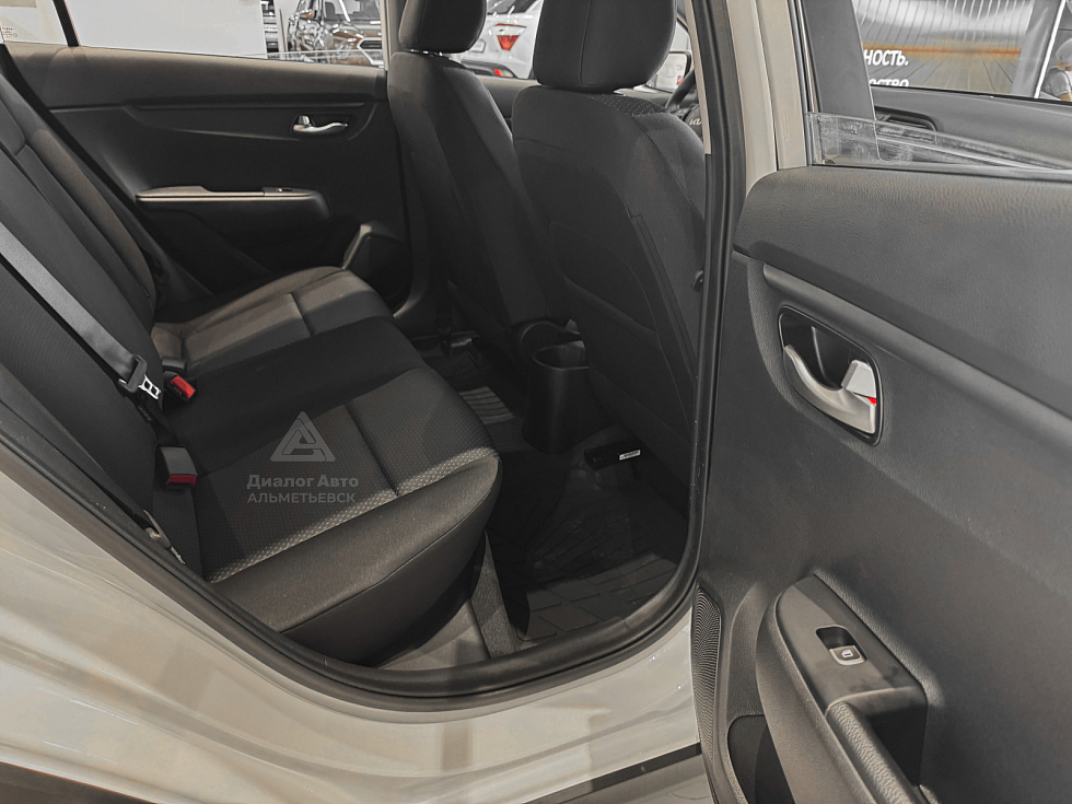 Solaris KRX Luxe, белый