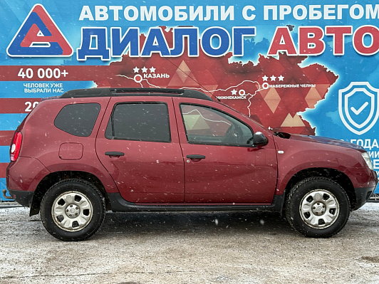 Renault Duster Expression, 2014 года, пробег 278500 км