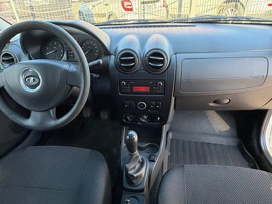 Lada (ВАЗ) Largus Luxe Prestige Glonass (5 мест) (2018-2019), 2019 года, пробег 201000 км