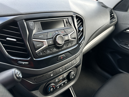 Lada (ВАЗ) Vesta Comfort, 2019 года, пробег 116000 км