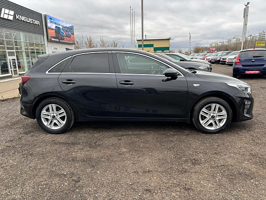 Kia Ceed Prestige, 2018 года, пробег 180268 км