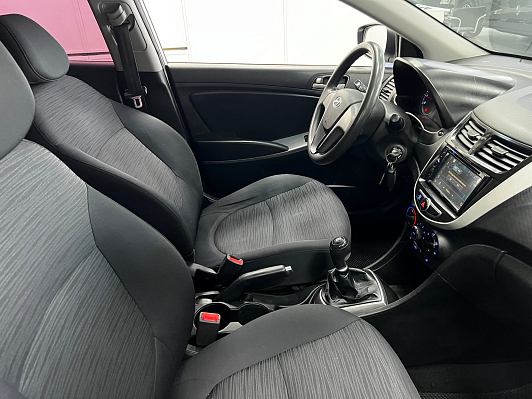 Hyundai Solaris Comfort, 2015 года, пробег 184023 км