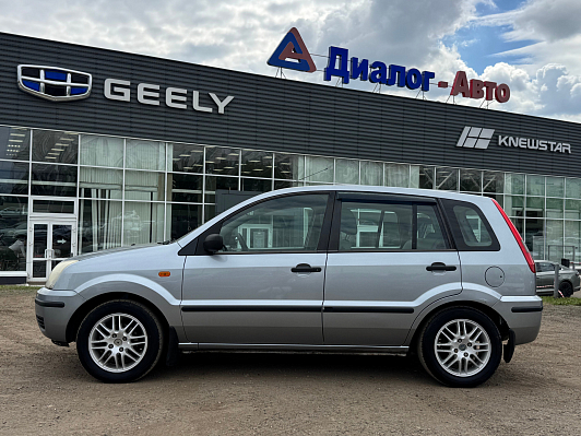 Ford Fusion, 2005 года, пробег 324542 км