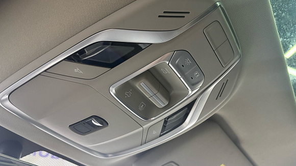 Geely Coolray Luxury, 2021 года, пробег 73000 км
