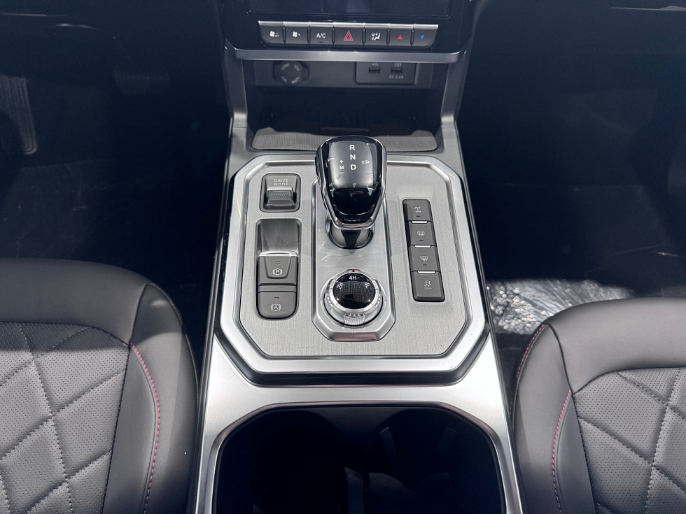 JAC T9 Урбан, красный